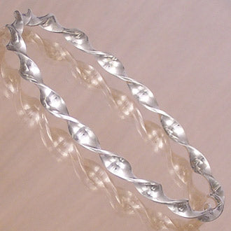 Curly Silver Bangle