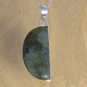 Silver Pendant with Labradorite Segment and Necklace Chain